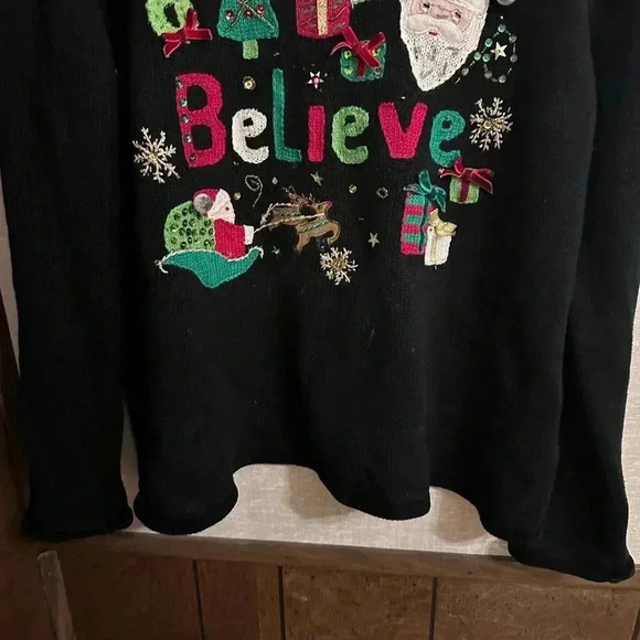 Black Long Sleeve Christmas Santa Believe Sweater Size XL - Picture 4 of 10